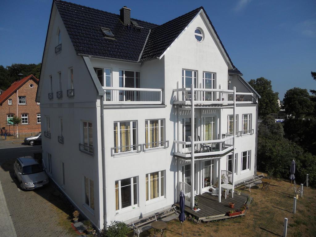 Haus Seeblick Insel Ruegen Lietzow Exterior photo